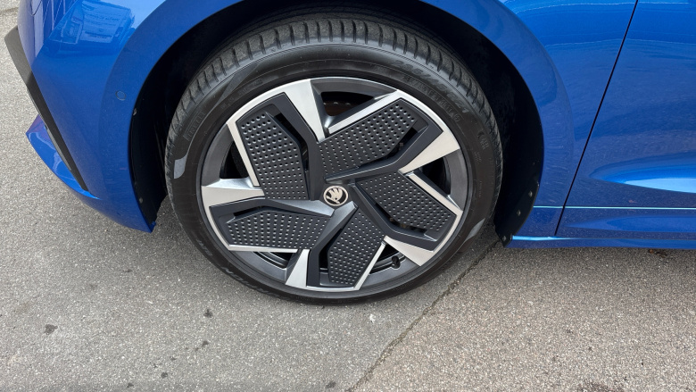 Skoda Enyaq 220kW vRS 82kWh 4x4 5dr Auto Electric 